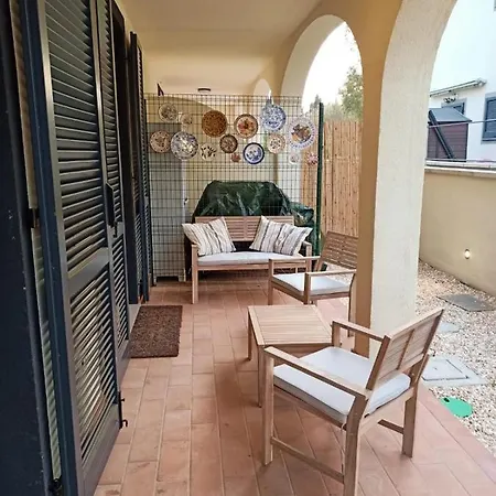 Il Polpoleo In Isola D'elba Apartment *