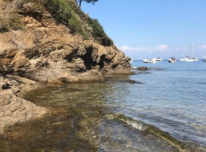 Il Polpoleo In Isola D'elba * Порт-Аццурро